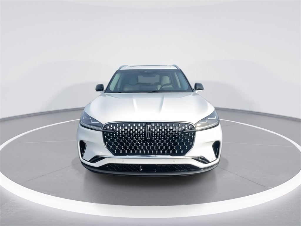 2025 Lincoln Aviator Reserve photo 3