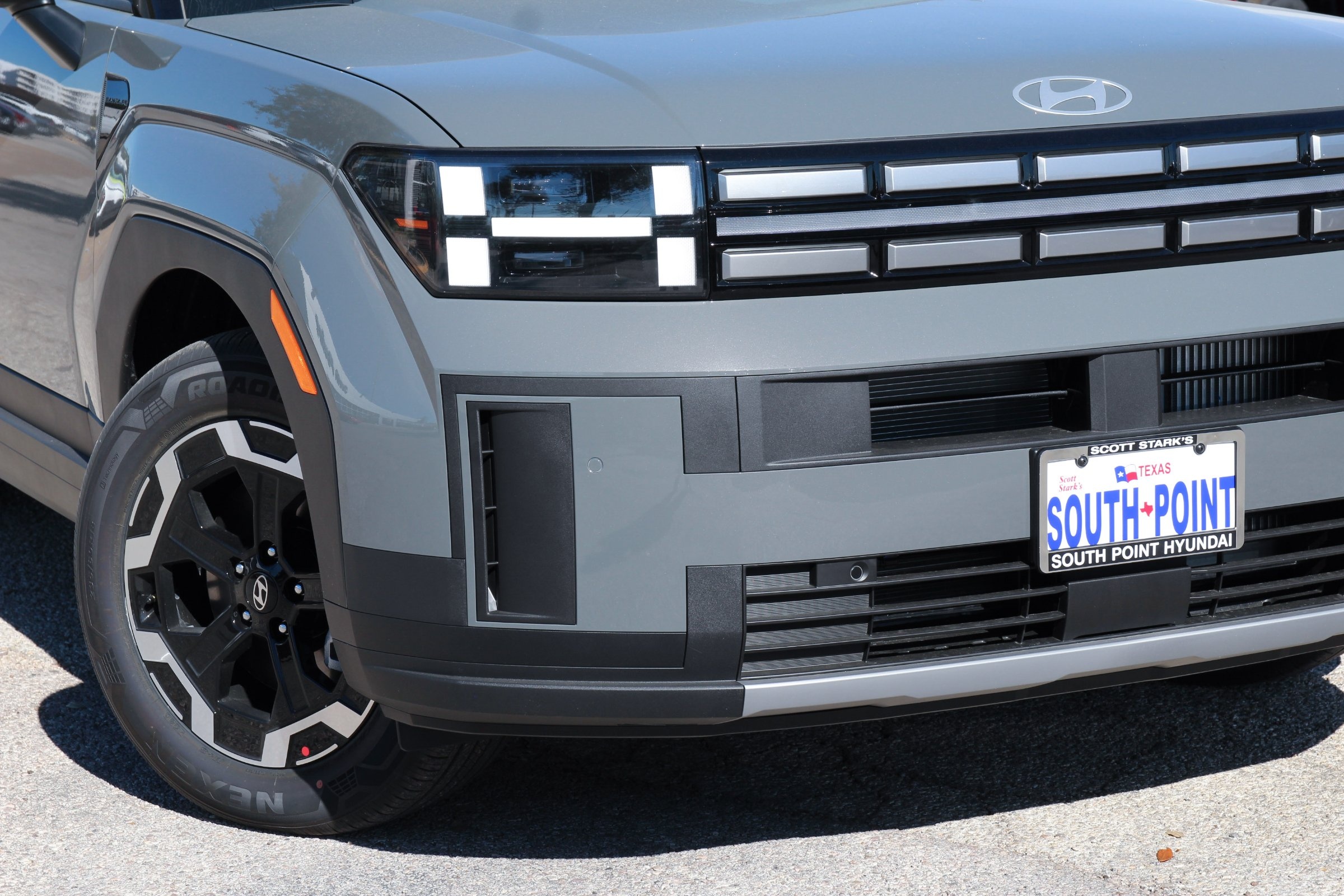 2026 Hyundai Santa Fe SEL photo 3