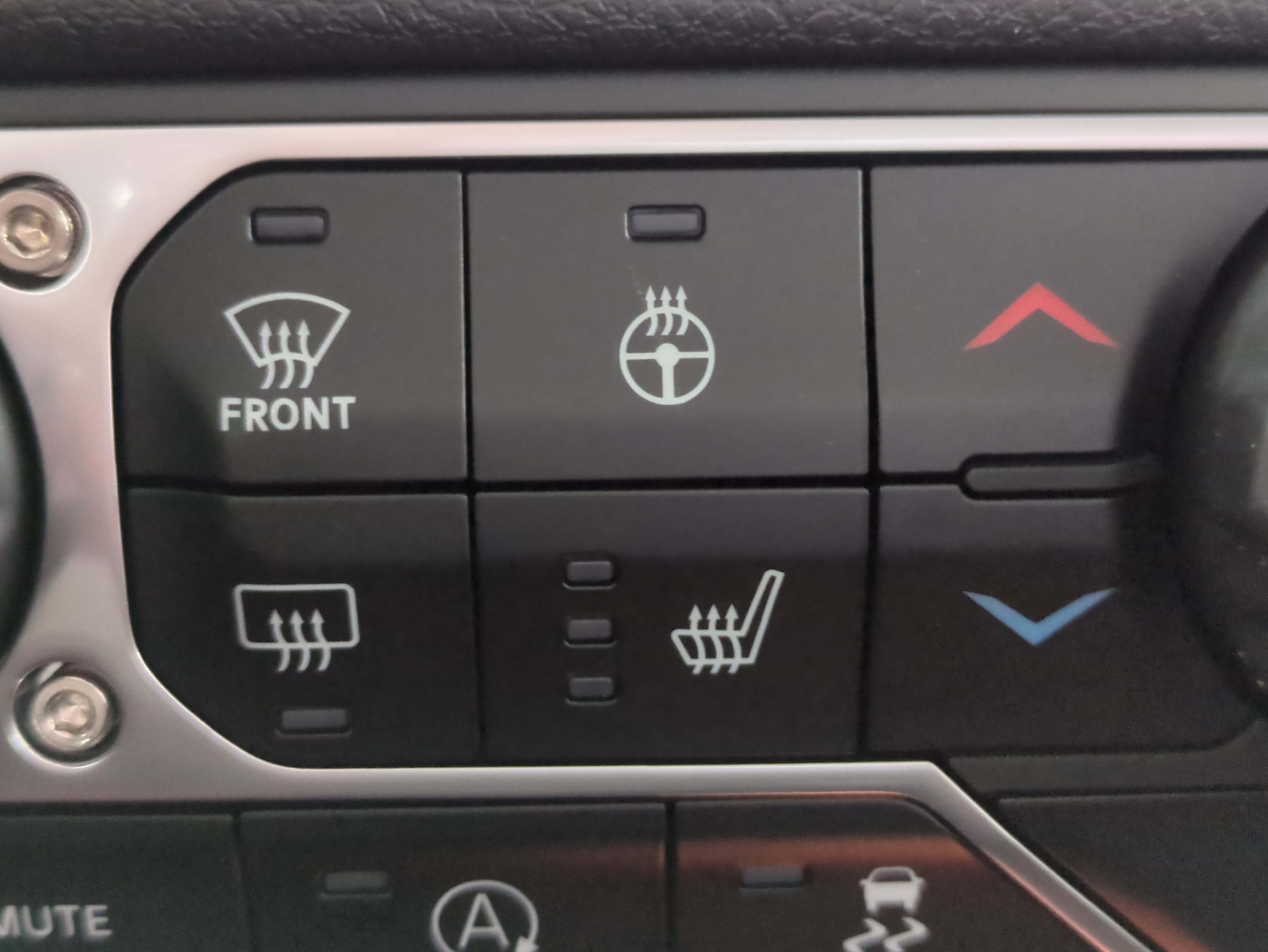 2025 Jeep Gladiator Willys photo 3