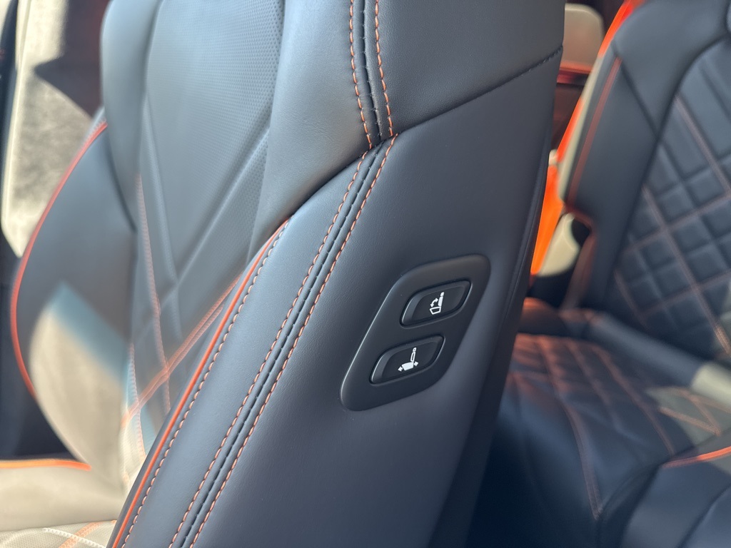 2026 Genesis GV70 3.5T Sport Prestige photo 32