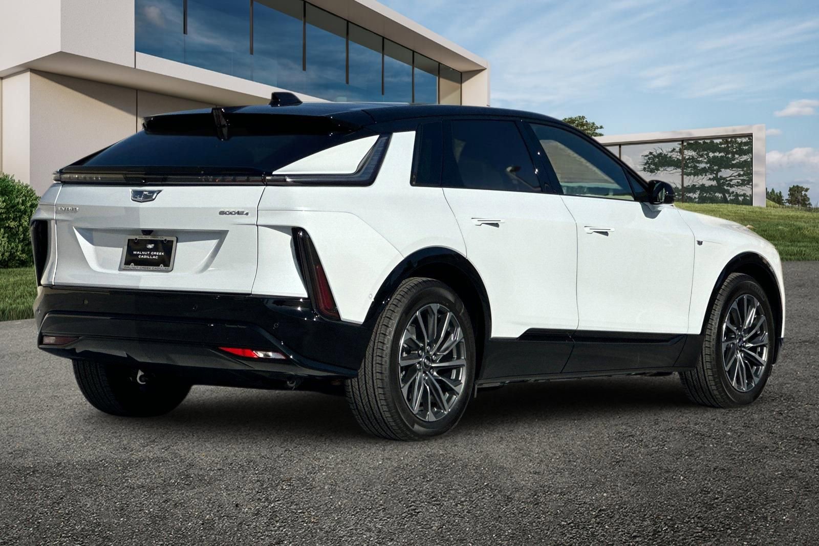 2026 Cadillac Lyriq Sport photo 3