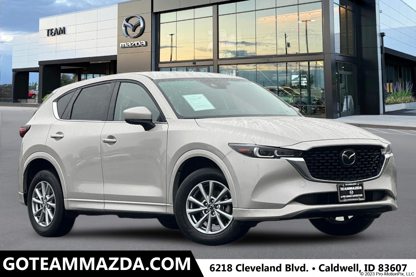 2024 Mazda CX-5 S Select Package's photo