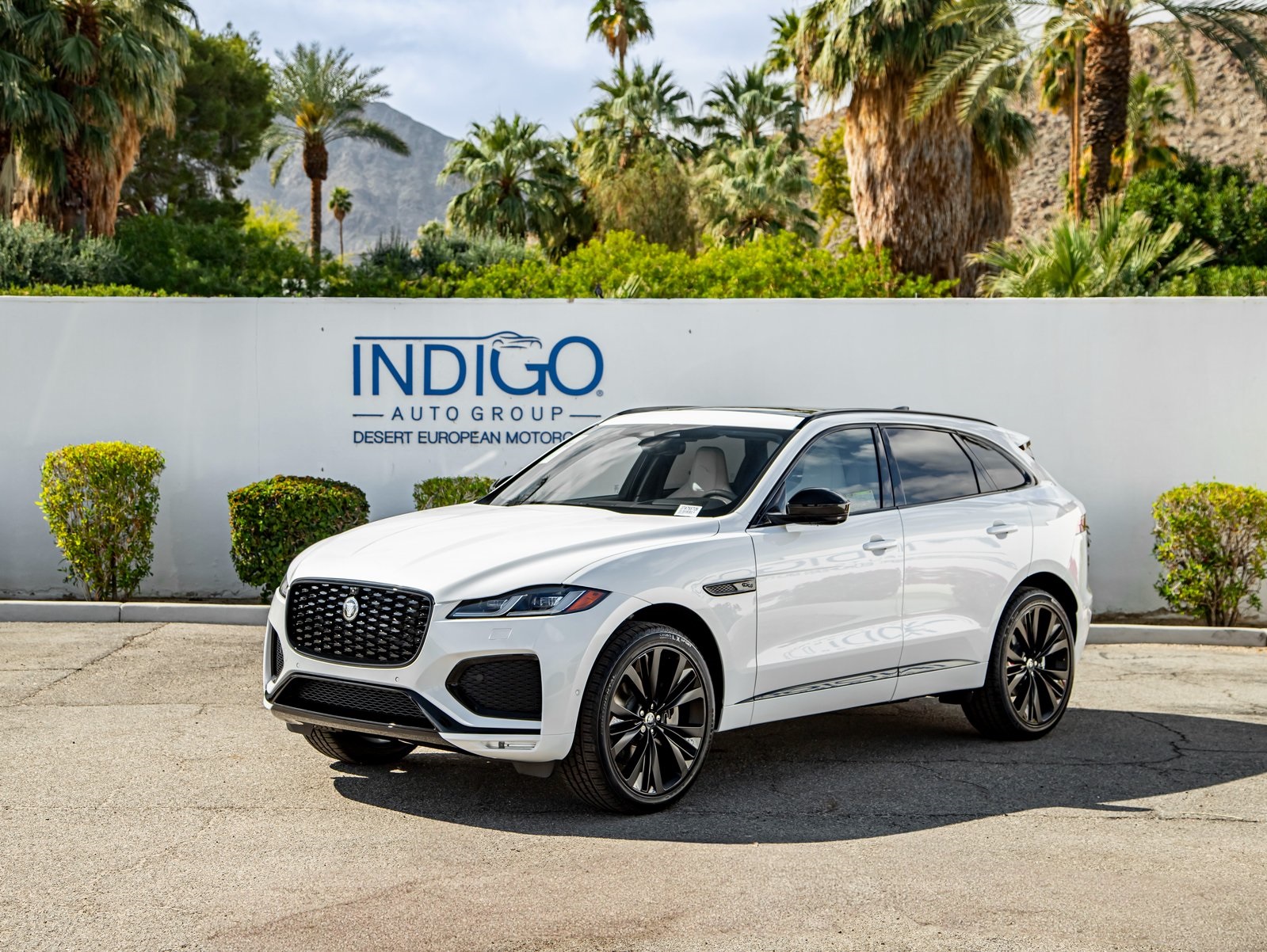 2026 Jaguar F-Pace R-Dynamic S's photo