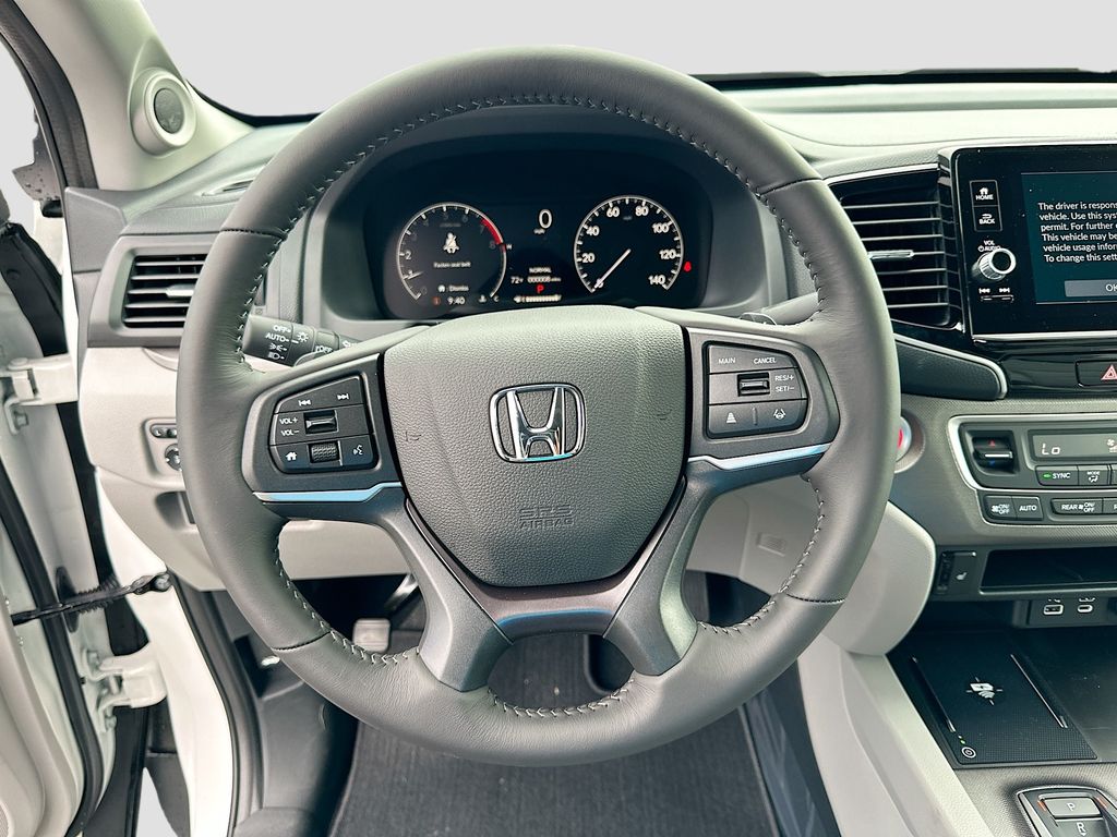 2025 Honda Ridgeline RTL photo 10