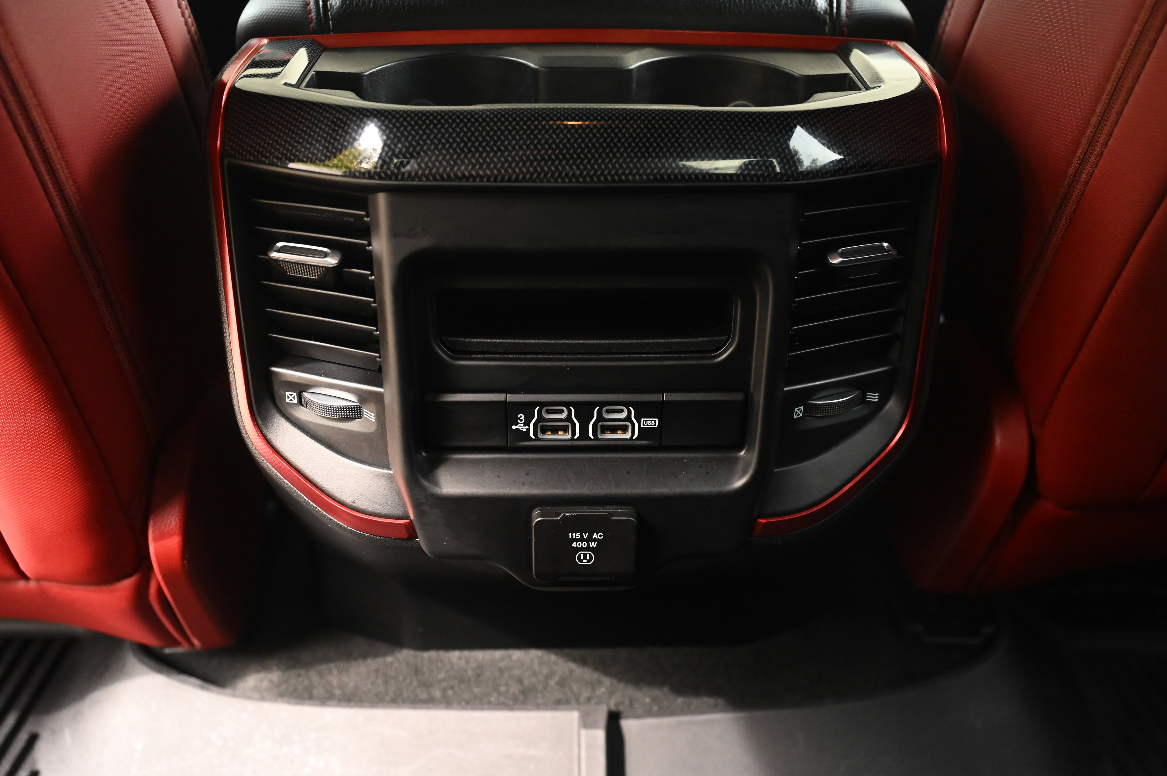 2019 Ram 1500 Rebel photo 31