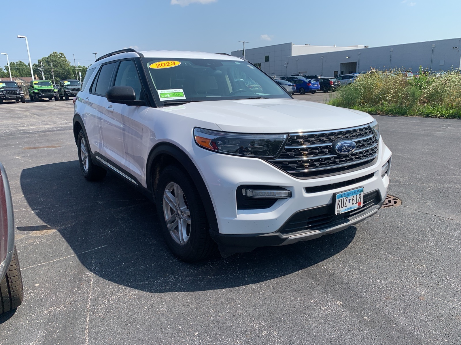 2023 Ford Explorer XLT photo 7
