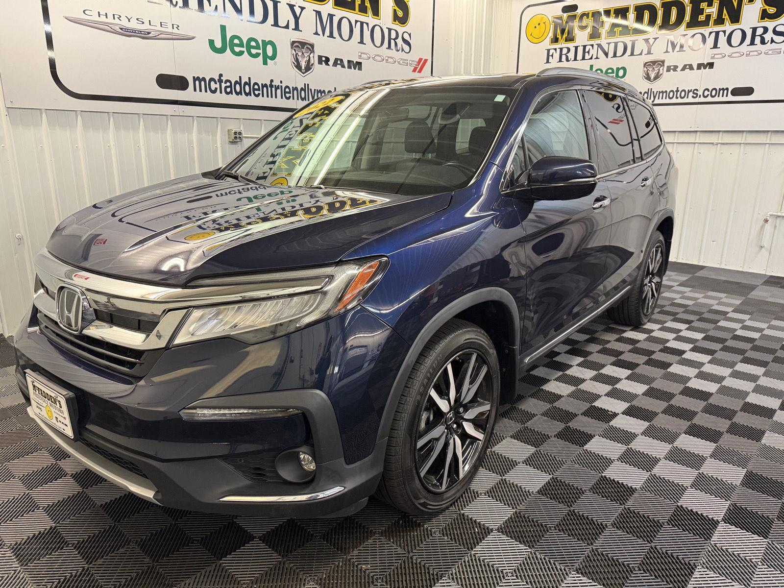 2022 Honda Pilot Touring photo 3