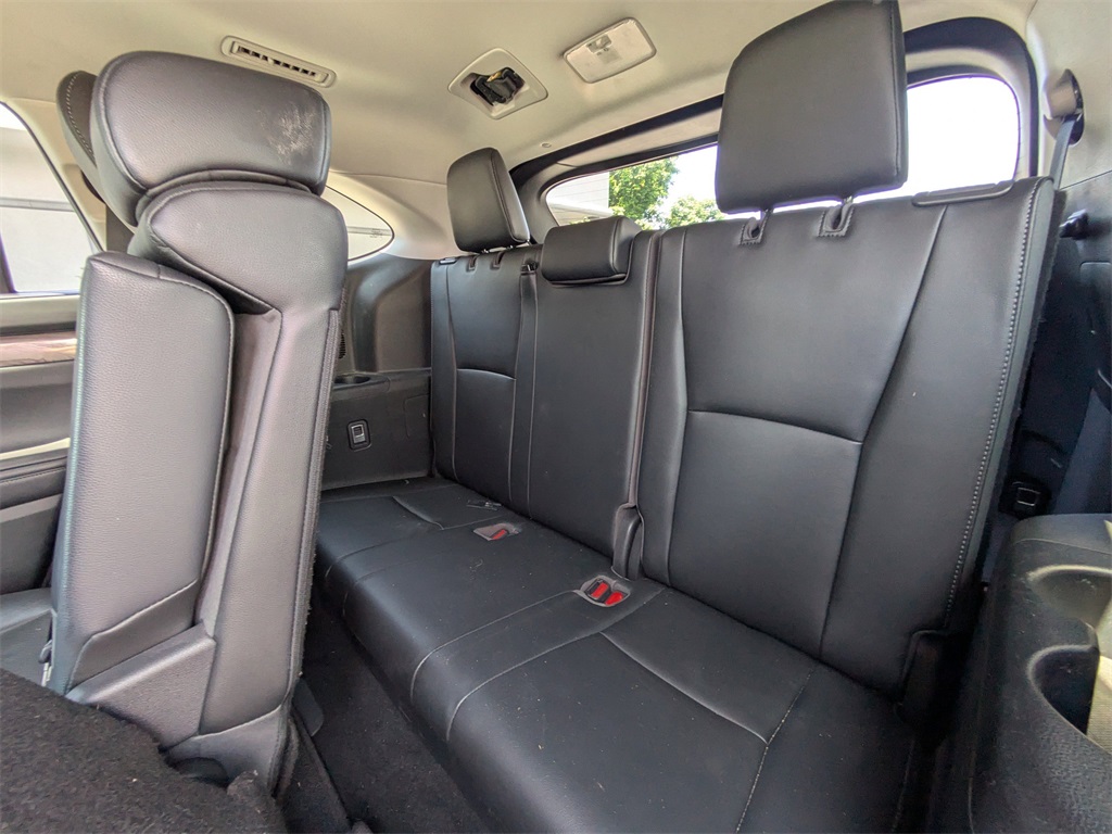 2020 Toyota Highlander Limited photo 13