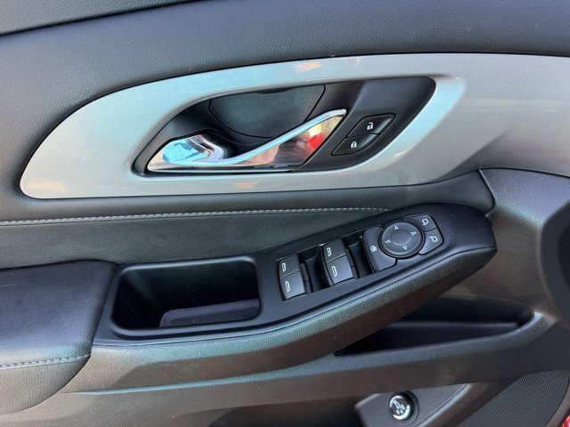 2023 Chevrolet Traverse Cloth photo 10