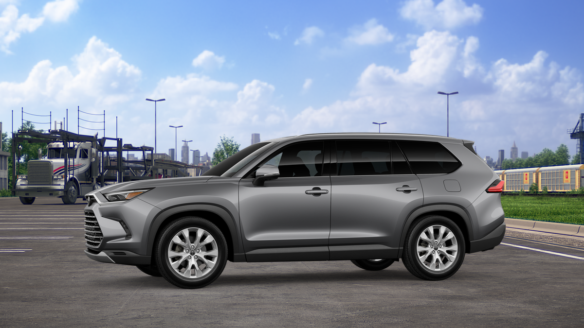 2026 Toyota Grand Highlander Hybrid Limited AWD photo 3