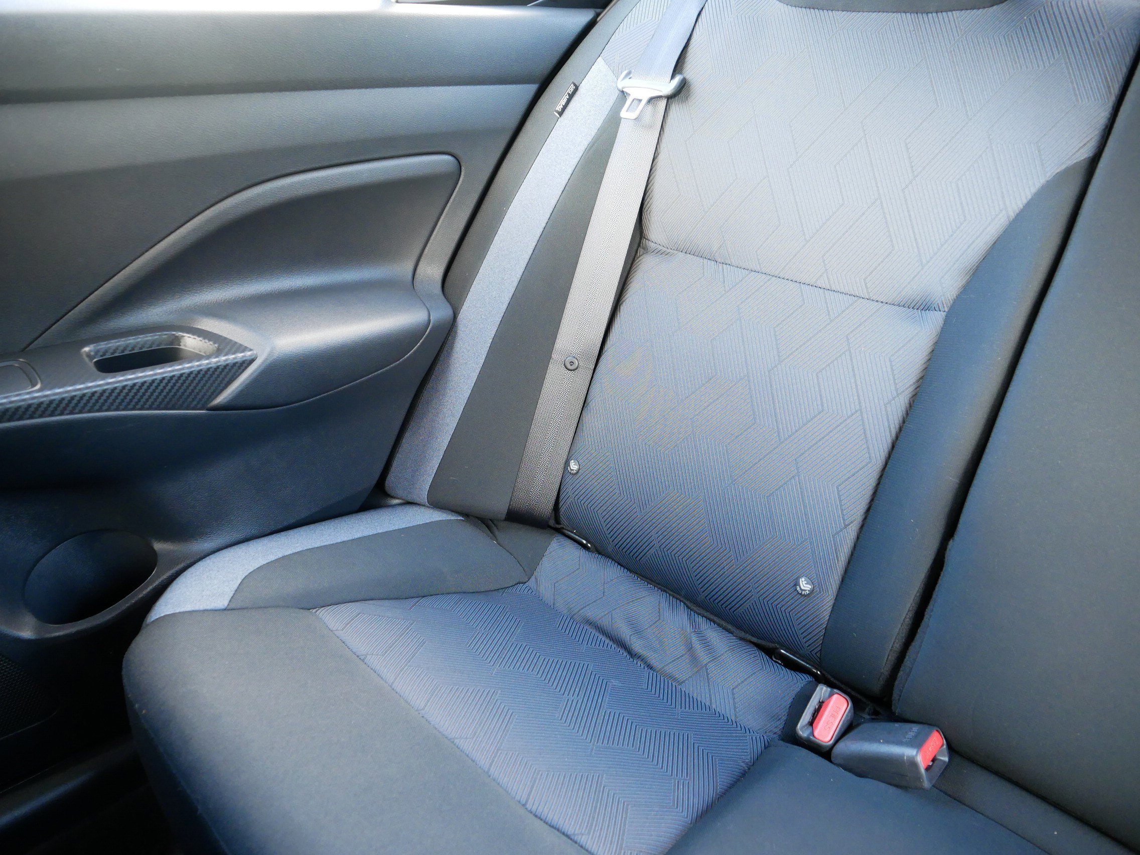2024 Nissan Versa SV photo 12