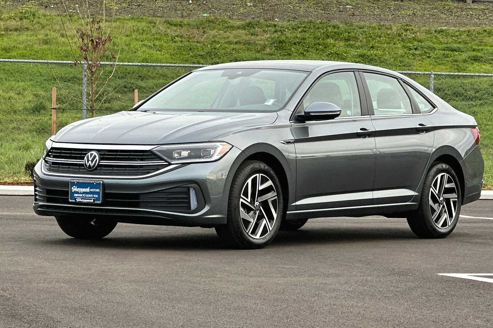 2024 Volkswagen Jetta 1.5T SEL photo 8
