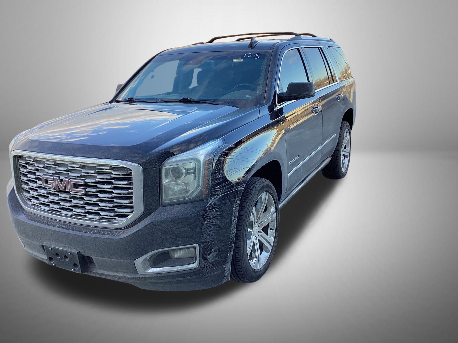 2019 GMC Yukon Denali's photo