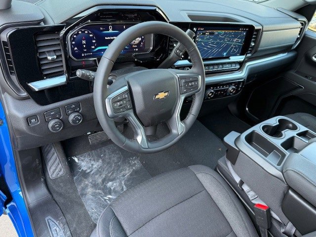 2026 Chevrolet Silverado 1500 LT photo 11