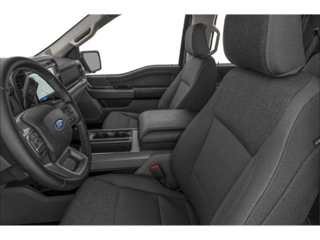 2025 Ford F-150 XLT photo 8