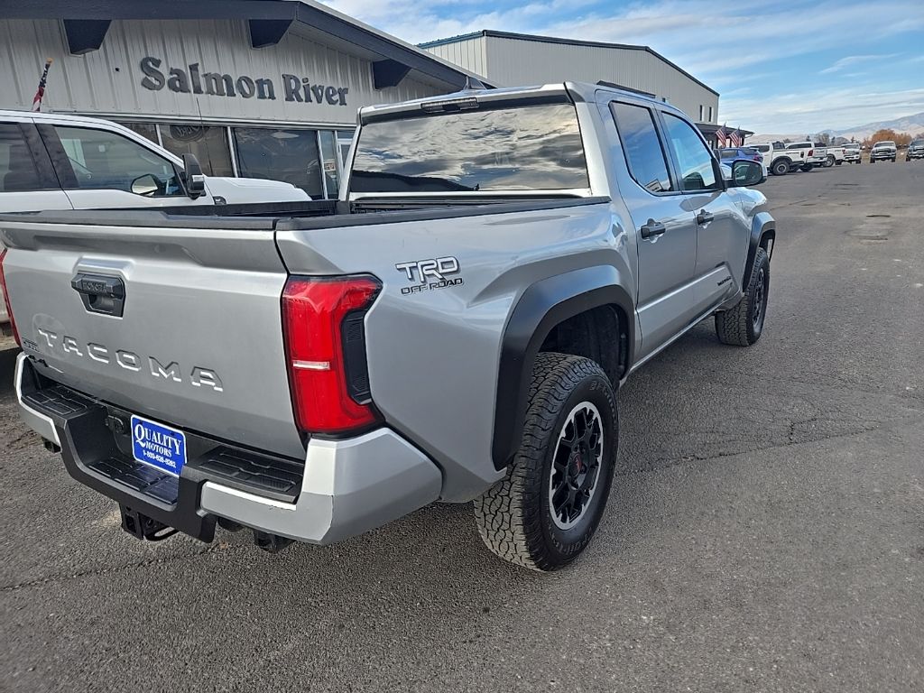 2024 Toyota Tacoma TRD Sport photo 3
