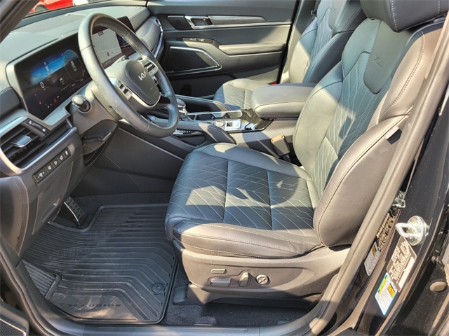 2024 Kia Telluride X-Line photo 10