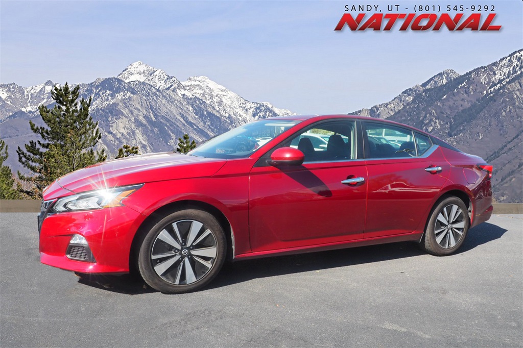 2022 Nissan Altima SV