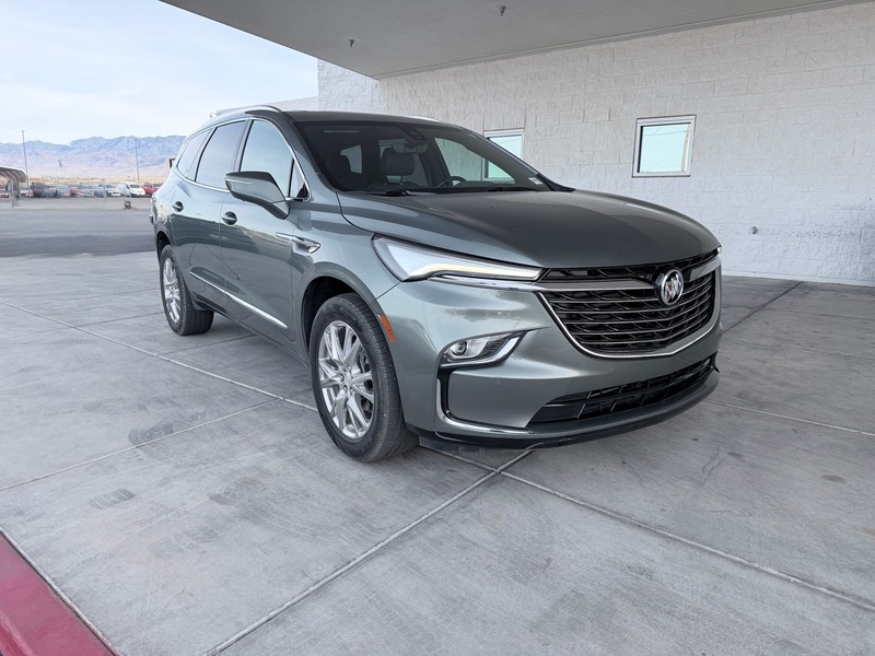 2022 Buick Enclave Premium's photo