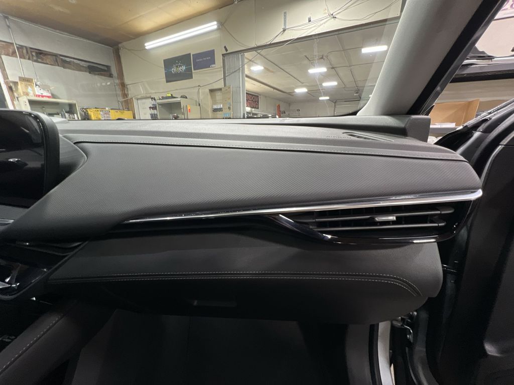 2025 Buick Envision Preferred photo 21