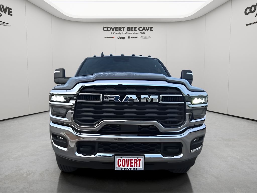 2025 Ram 2500 Tradesman photo 3