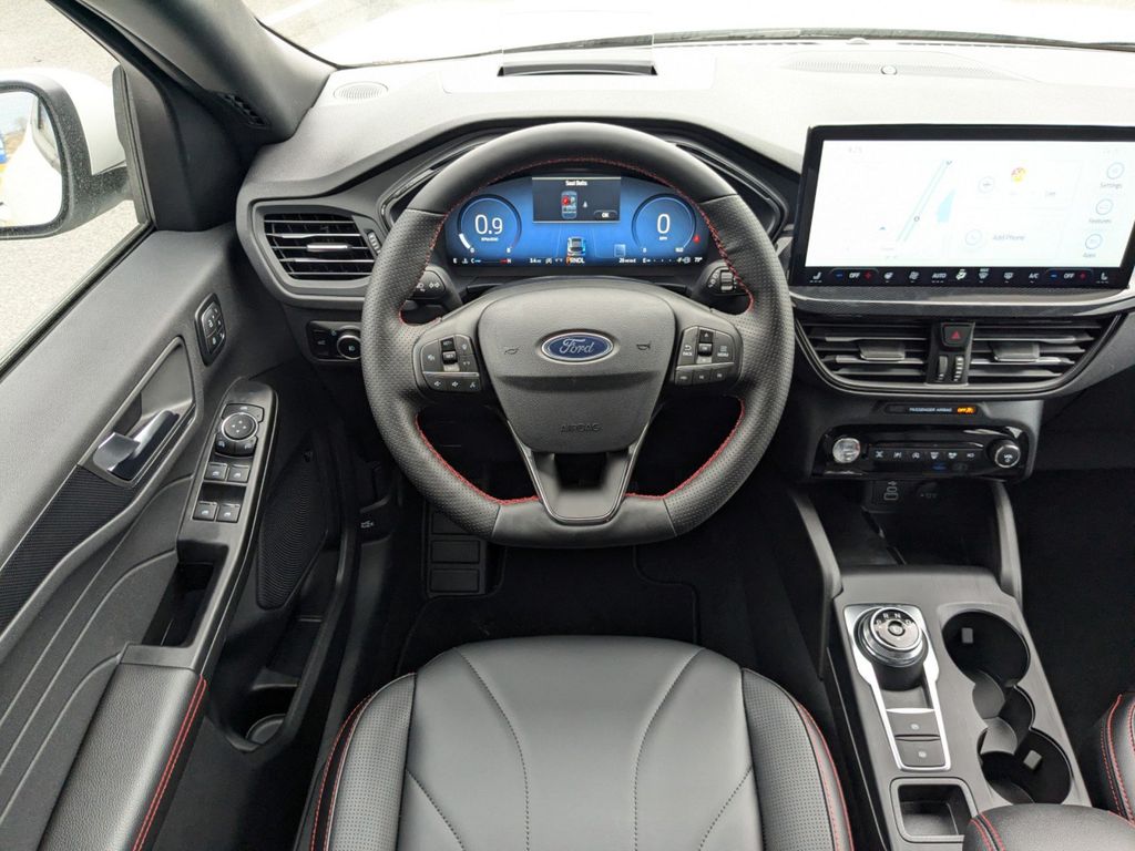 2025 Ford Escape Hybrid ST-Line Elite photo 16