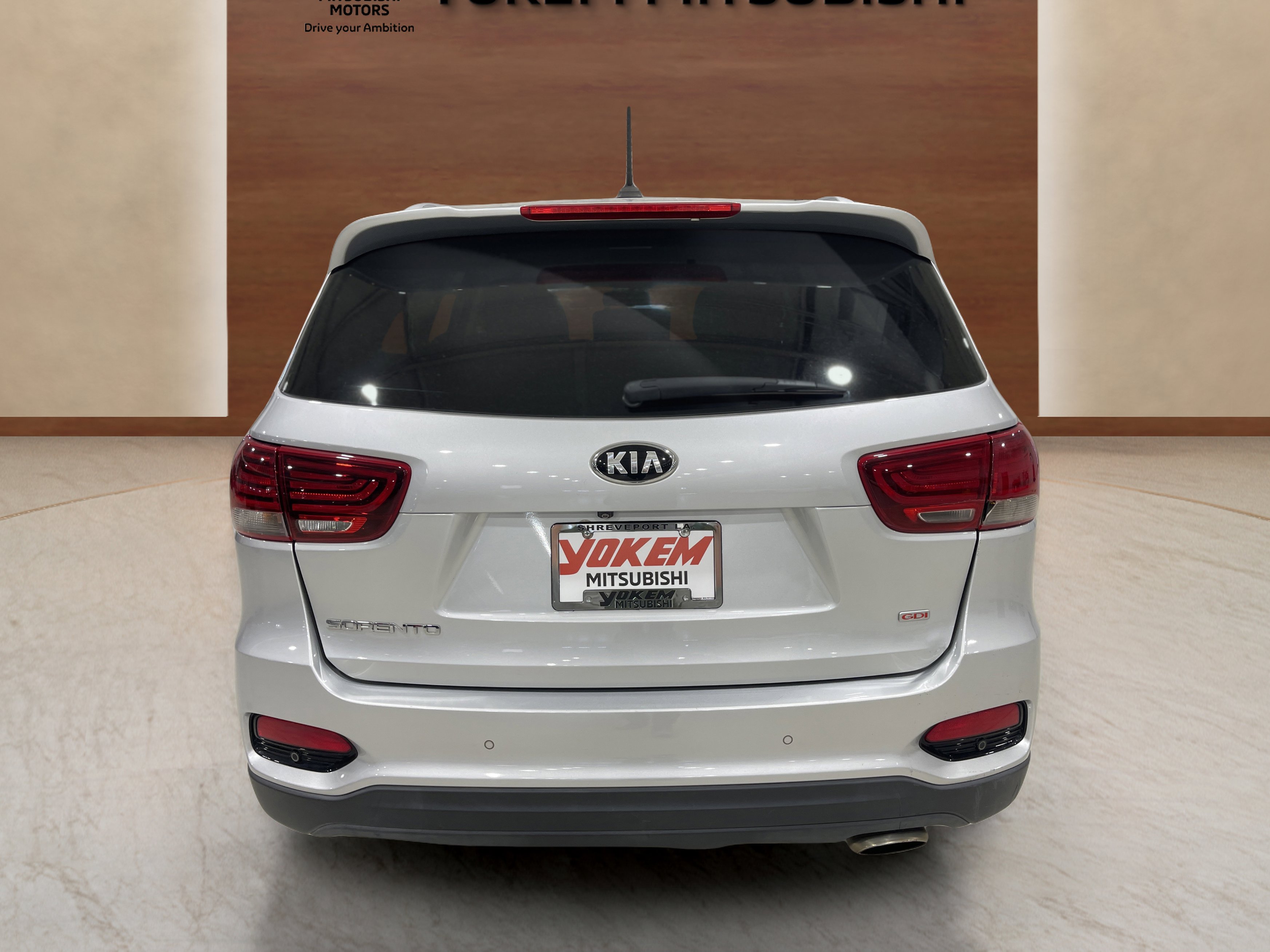 2020 Kia Sorento LX S photo 3