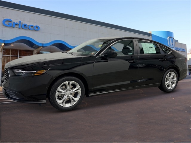 2025 Honda Accord LX photo 2