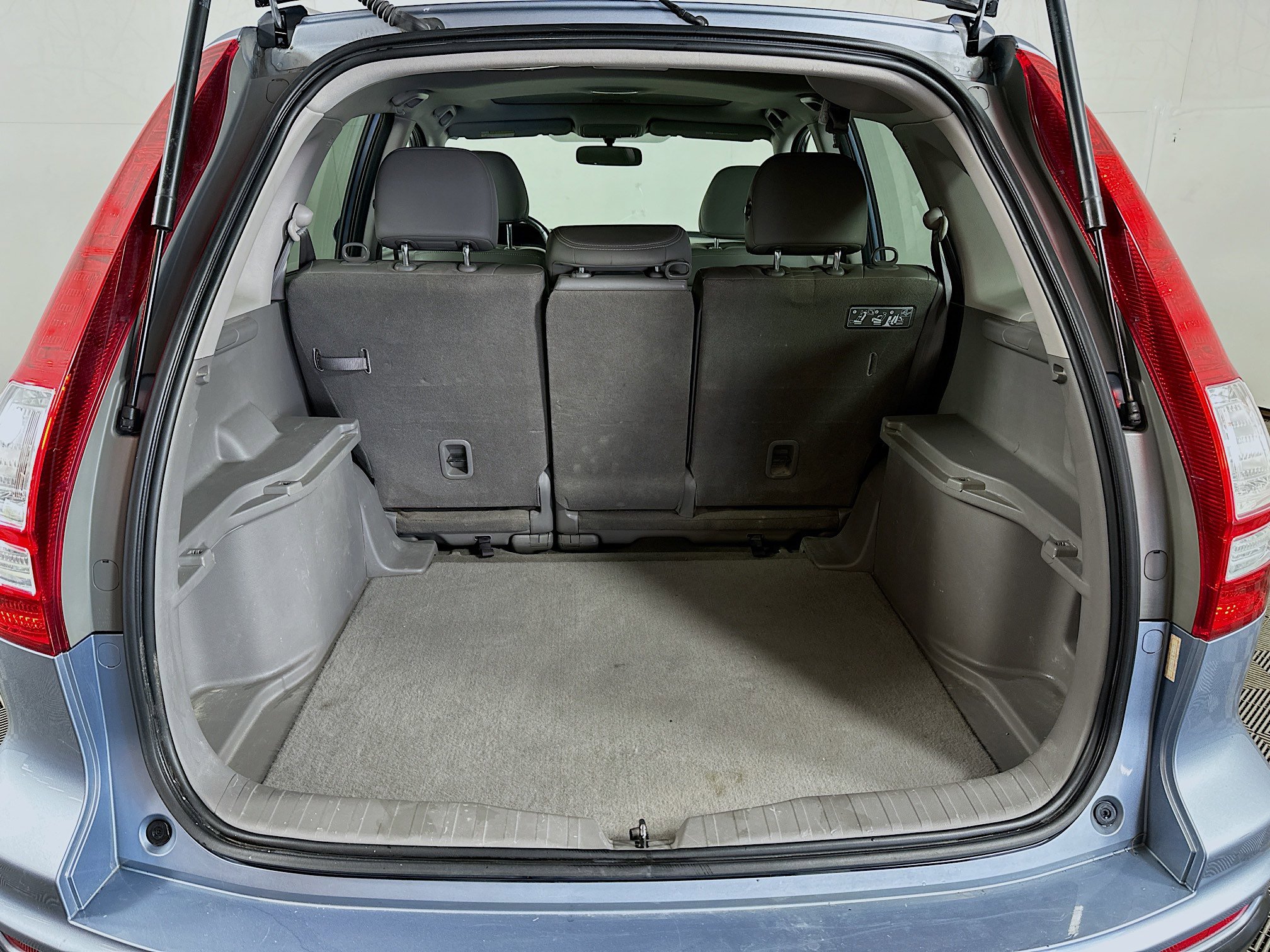 2010 Honda CR-V EX-L photo 21