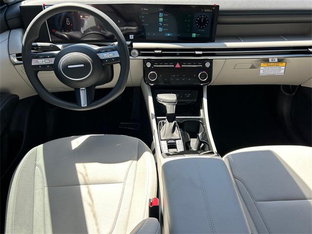 2025 Hyundai Tucson SEL photo 12