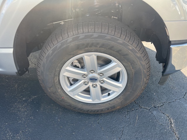 2025 Ford F-150 XL photo 4