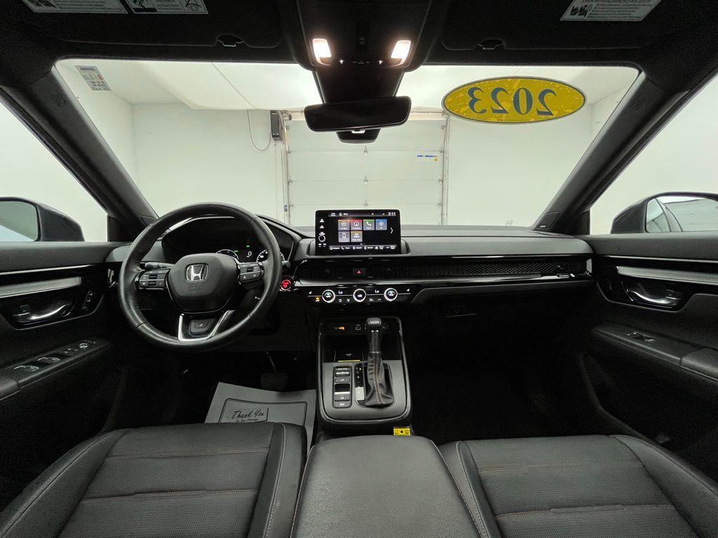 2023 Honda CR-V Hybrid Sport Touring photo 2