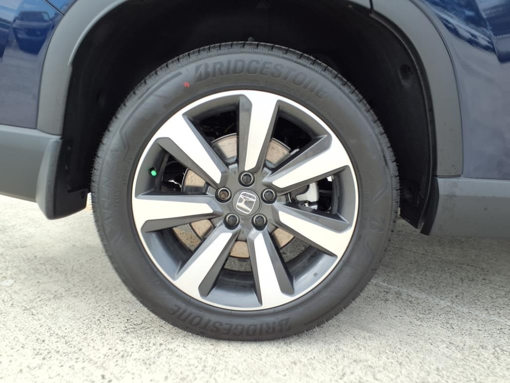 2025 Honda Pilot Touring photo 28