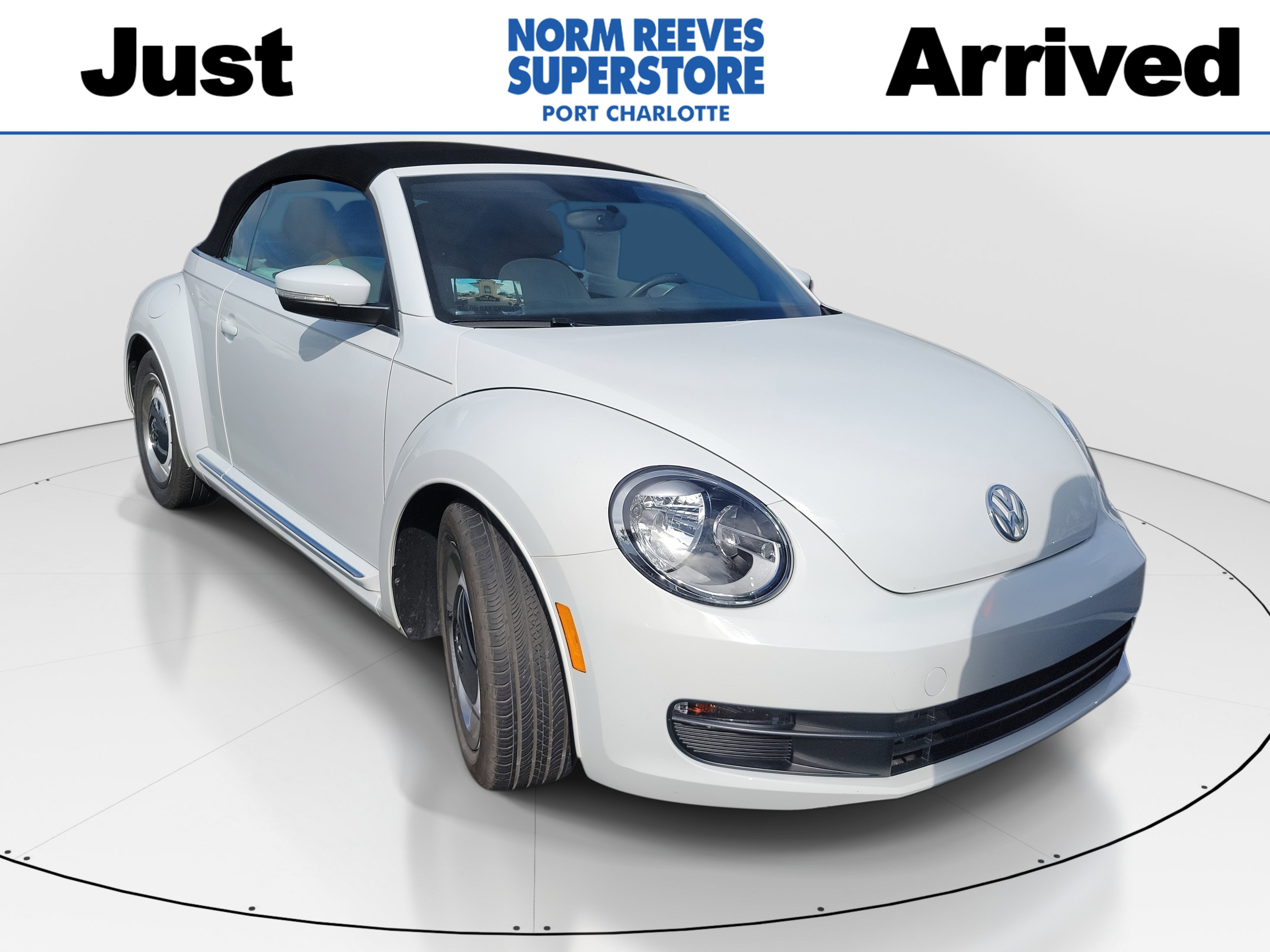 2015 Volkswagen Beetle 1.8's photo