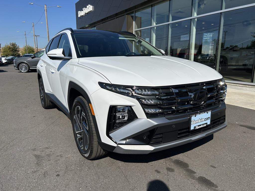 2025 Hyundai Tucson Limited photo 2