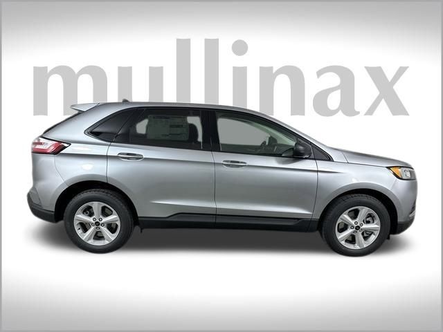 2024 Ford Edge SE photo 13