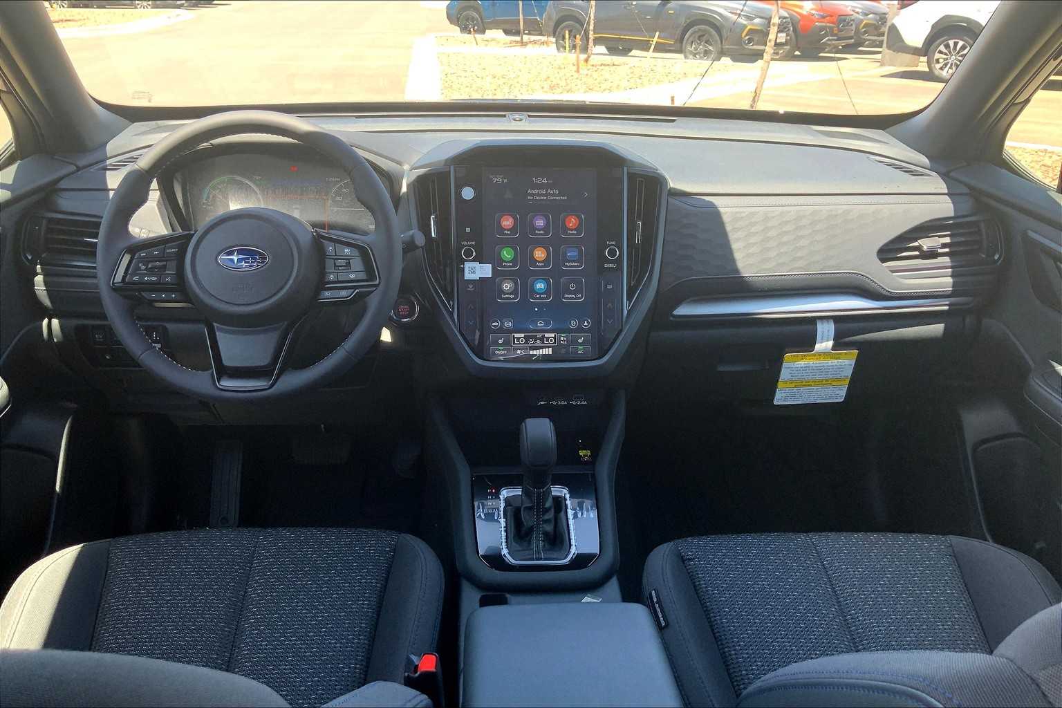 2025 Subaru Forester Premium photo 4