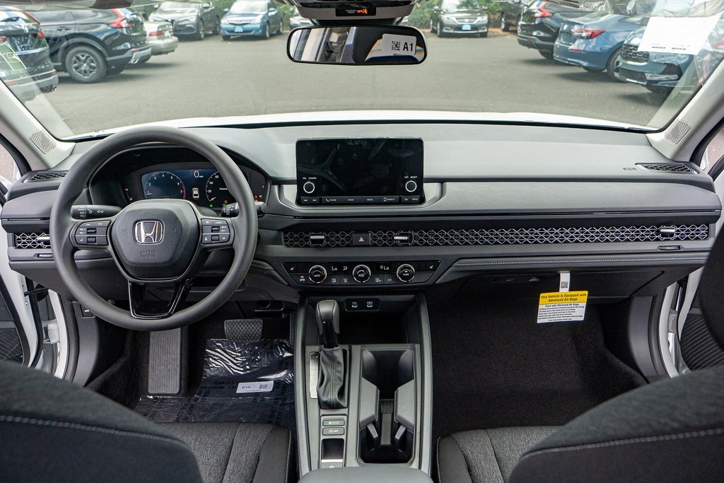 2025 Honda Accord SE photo 15