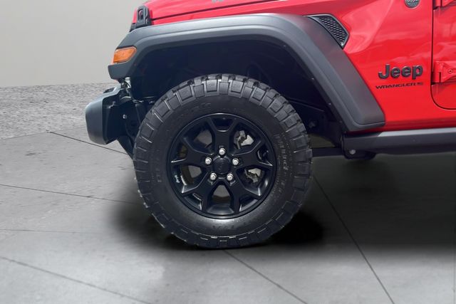 2023 Jeep Wrangler Willys photo 25