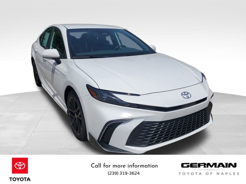 2025 Toyota Camry SE photo 2