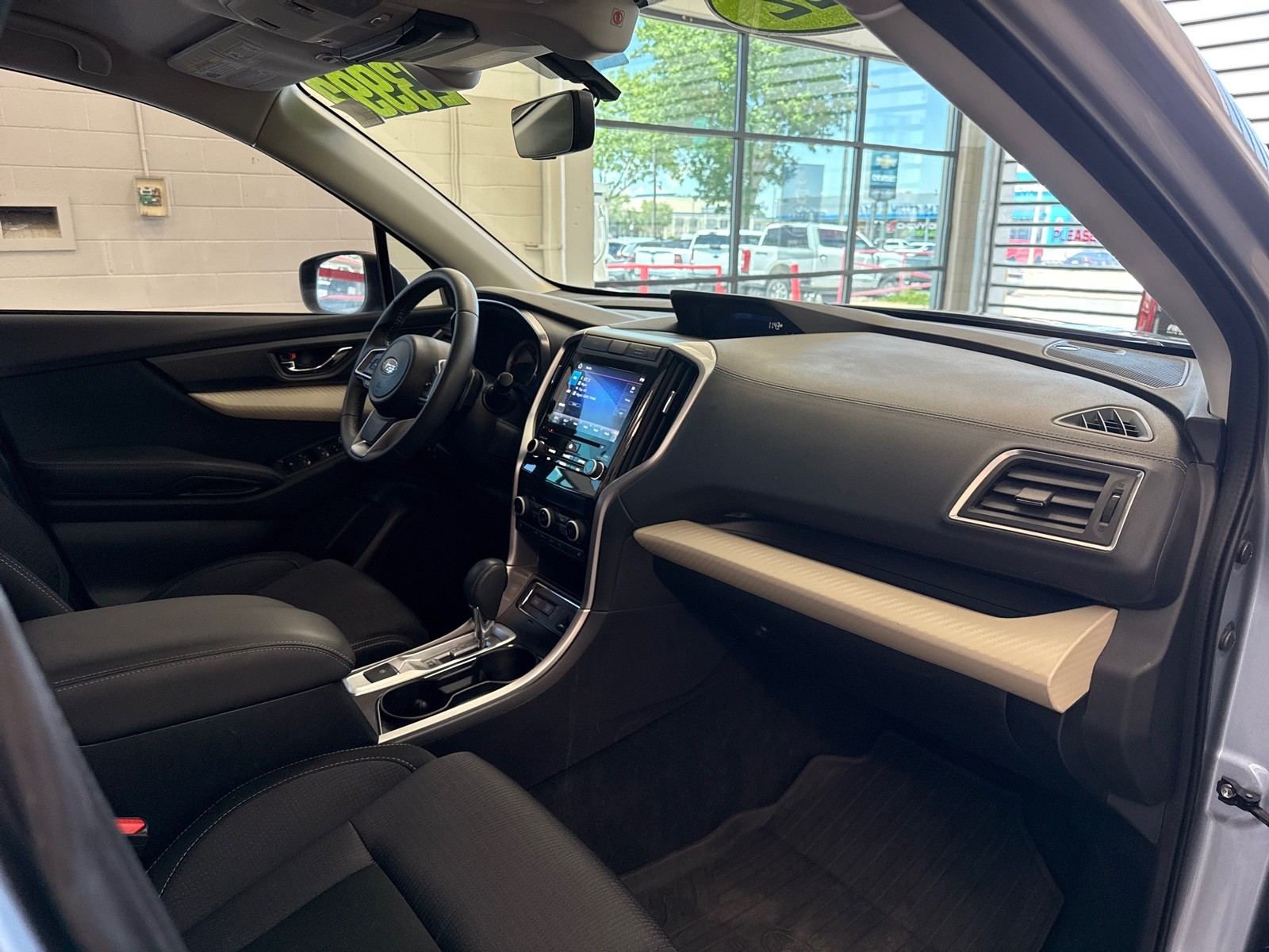 Used 2022 Ice Silver Metallic Subaru Premium image 13