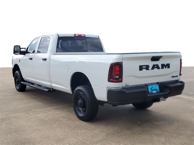 2025 Ram 2500 Tradesman photo 4