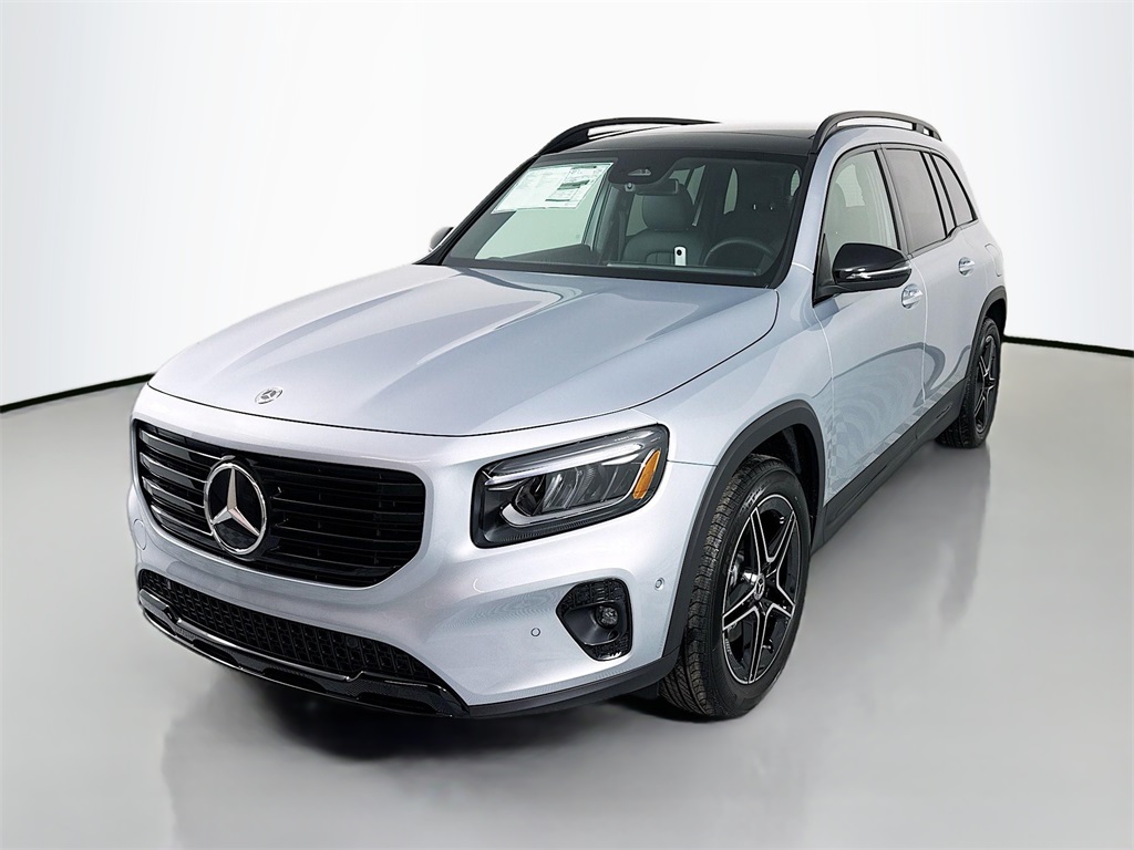2025 Mercedes-Benz GLB Base's photo