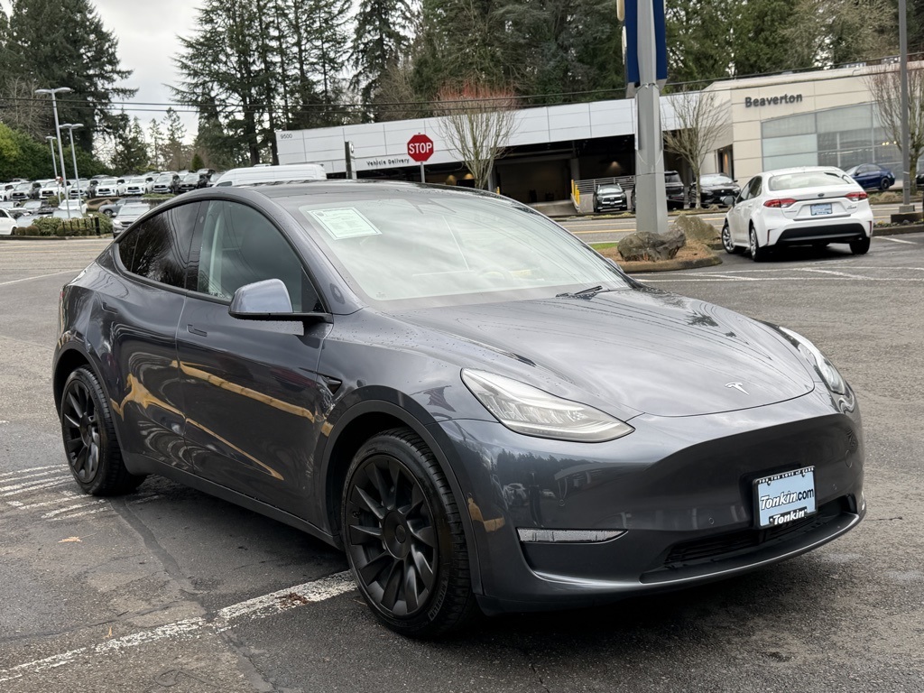 2021 Tesla Model Y Long Range's photo