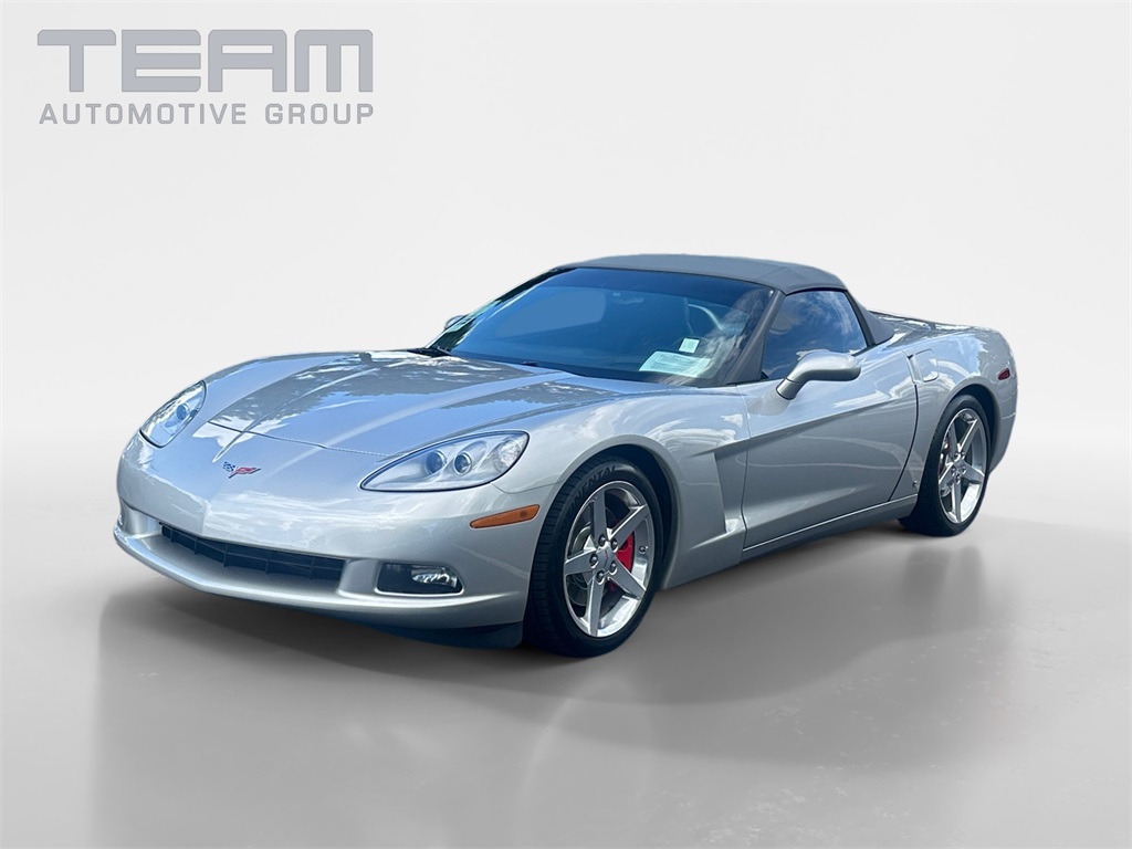 2006 Chevrolet Corvette Base photo 3
