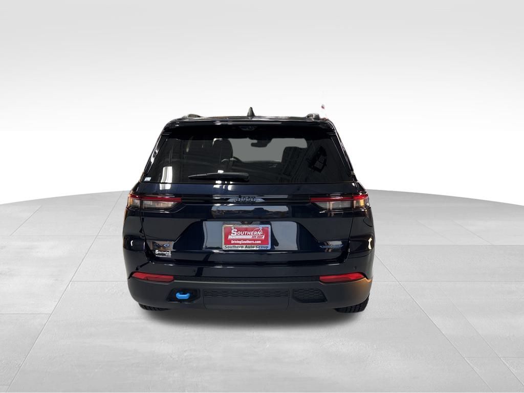 2024 Jeep Grand Cherokee Trailhawk 4xe photo 4