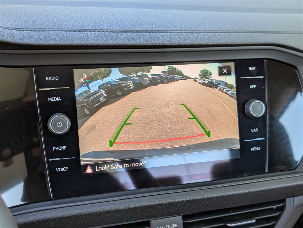 2023 Volkswagen Jetta 1.5T SEL photo 28