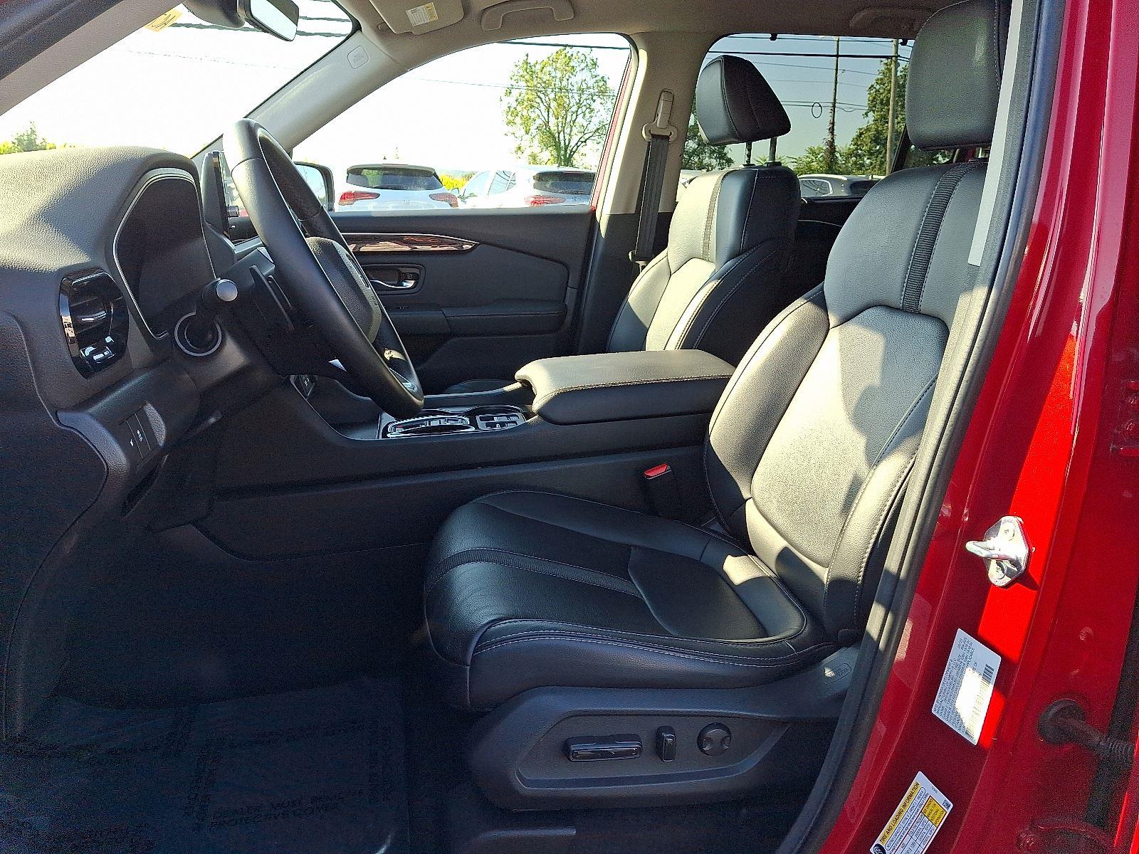 2023 Honda Pilot EX-L photo 13