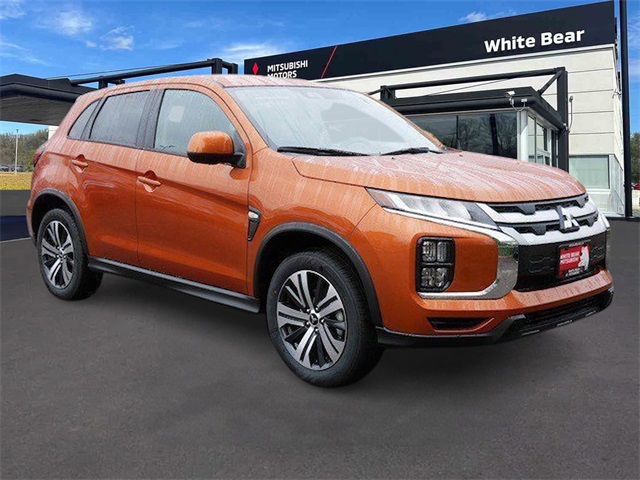 2025 Mitsubishi Outlander Sport ES's photo