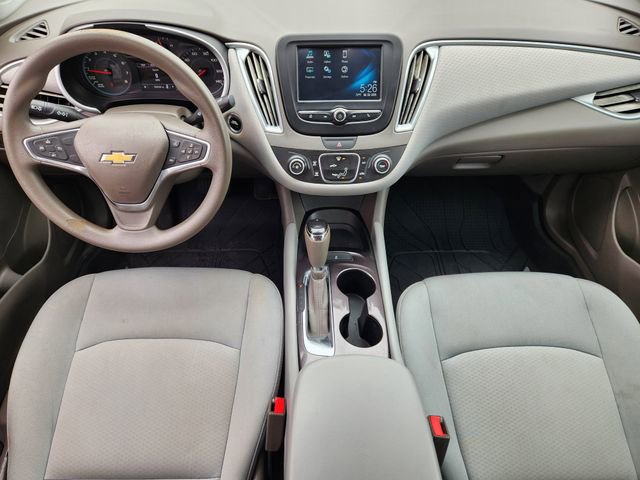 2018 Chevrolet Malibu photo 25